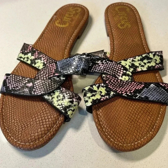 Circus Multicolor Flats Size 10 - Picture 1 of 3